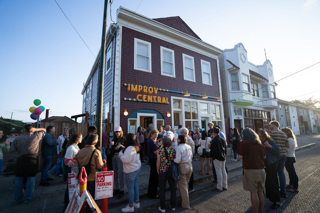 Playshop: Improv Games for Connection — Dating Edition!